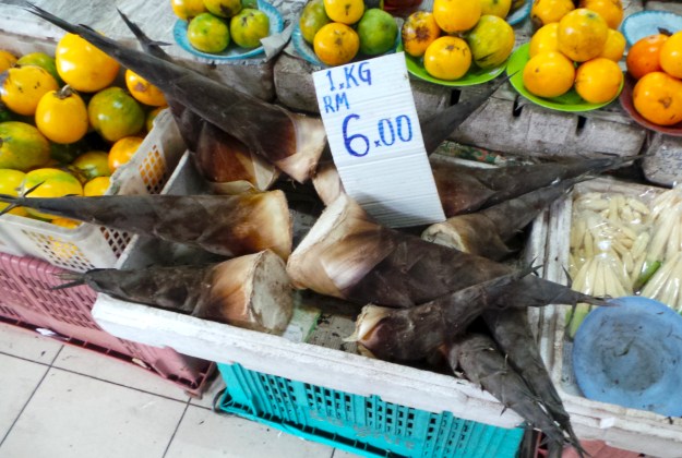 Produce at Satok Market. (Photo by Mark Hay)