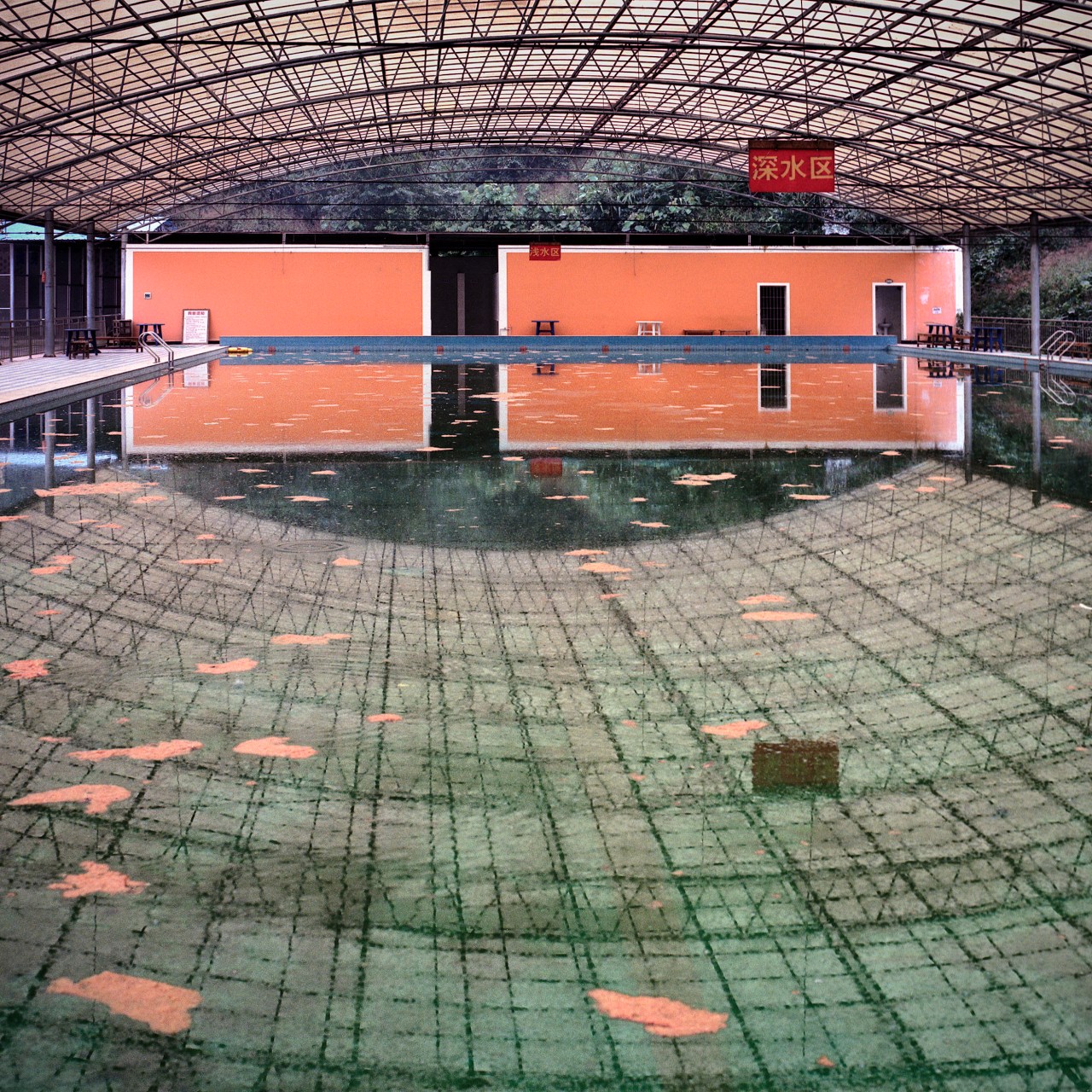 A swimming pool was built as part of a sports complex intended for residential use.