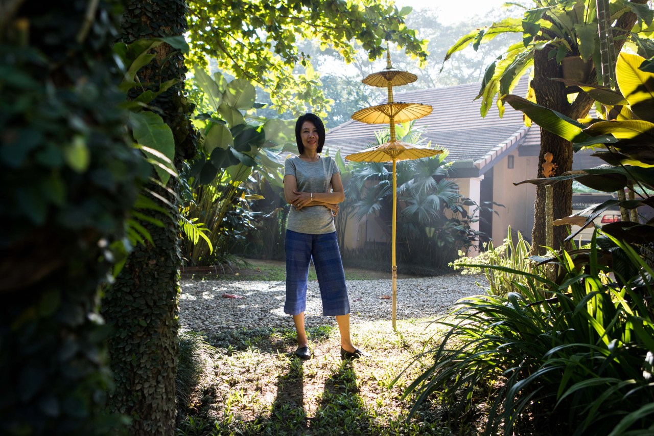 Katai Kamminga in her garden.