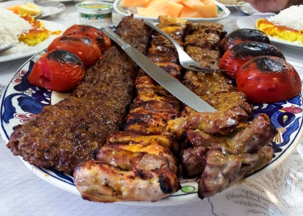 Chelo kebab.