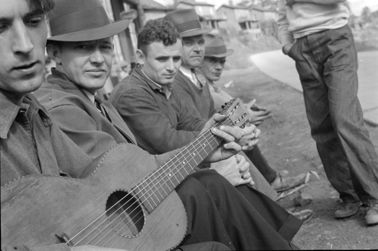 A musician in Scotts Run, October 1935. Photo by Ben Shahn.