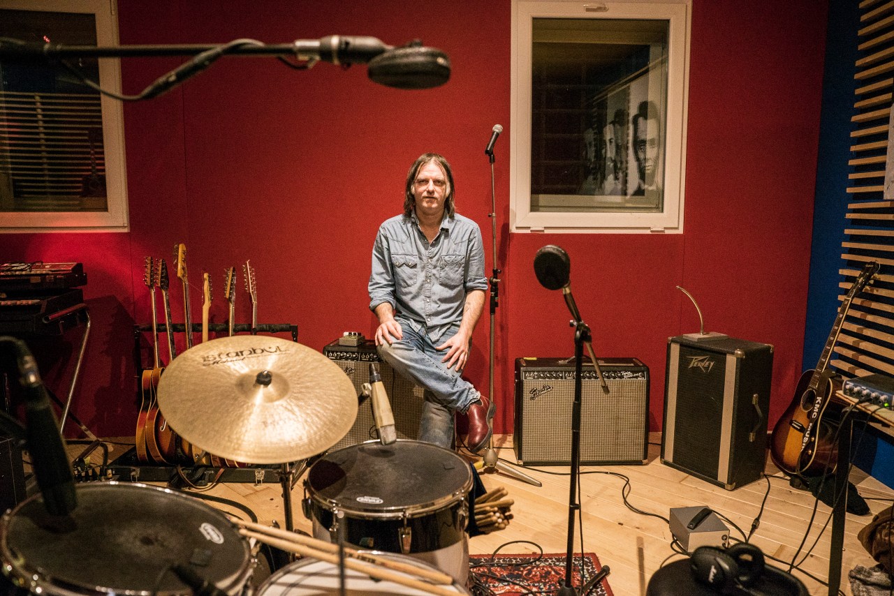 Anton Newcombe in his studio. Photo by David Scott Holloway.