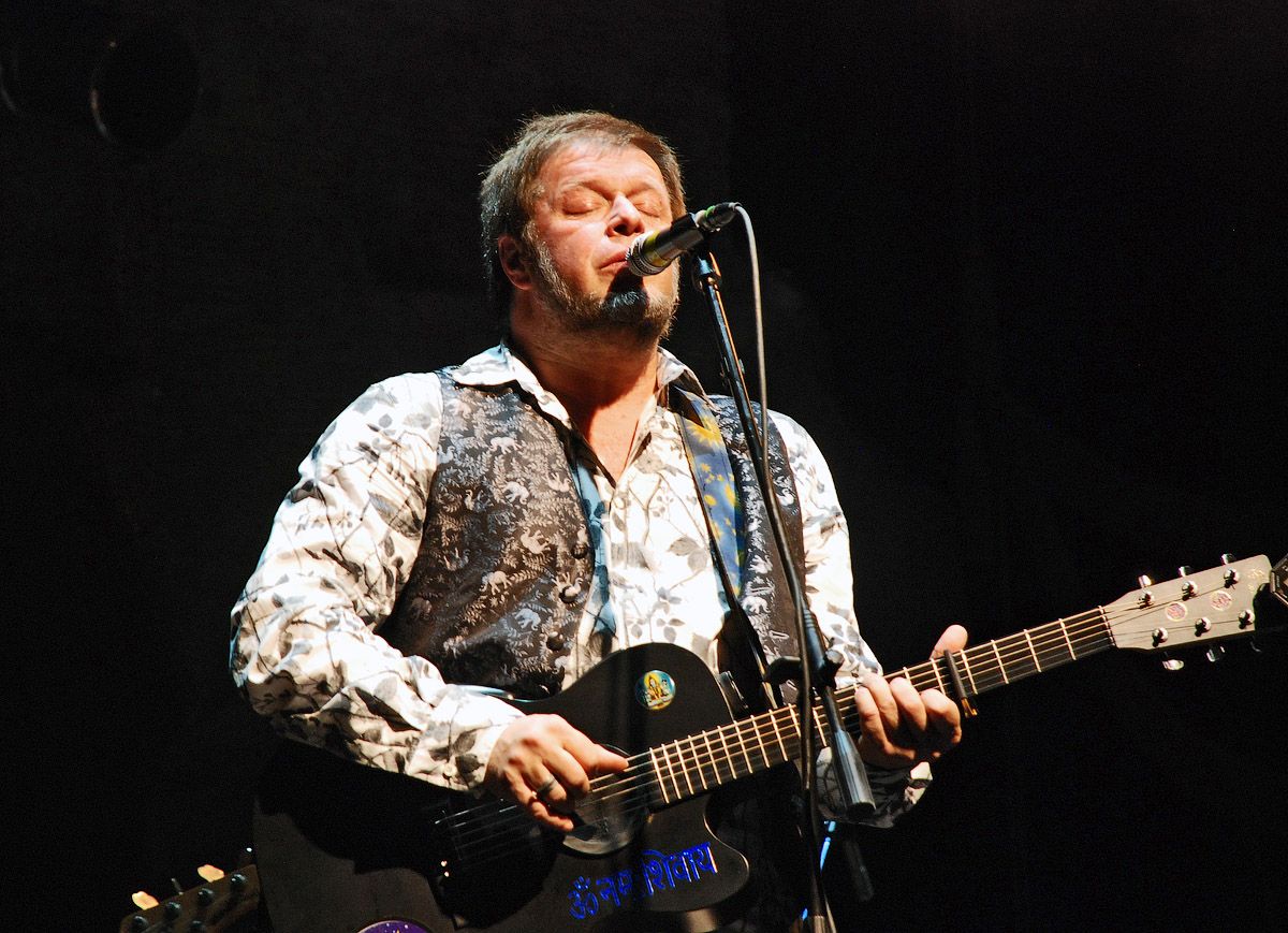 Boris Grebenshikov in 2009. Photo courtesy of Unpurrceivable/Wikimedia Commons.