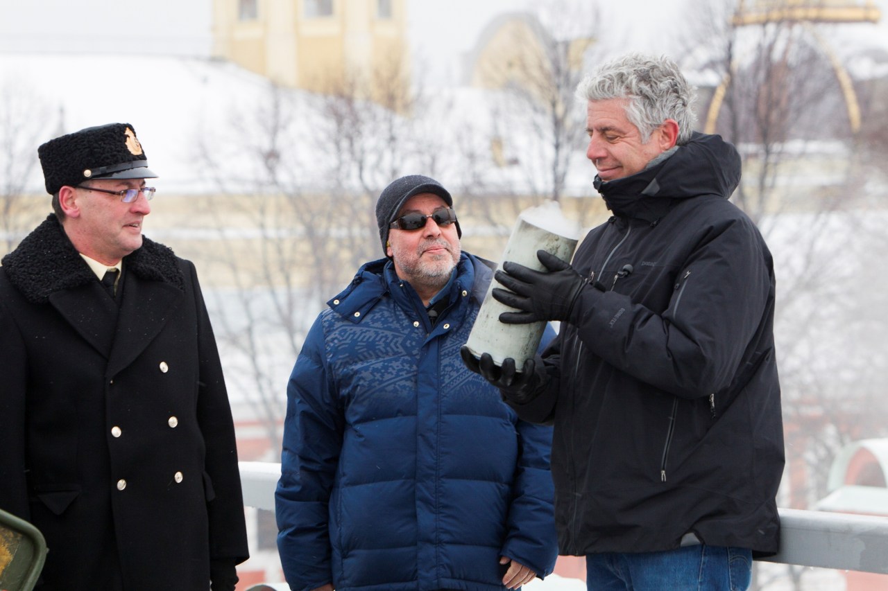 Gotta and Bourdain on set in St. Petersburg.